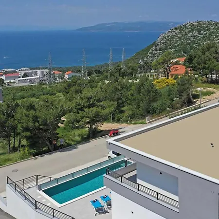 Stunning In With Wifi